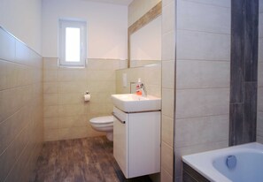 Towels - Apartment A - 2 - Stadt-Apartments Wichernstraße (Lutherstadt Wittenberg)