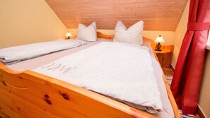 4 Schlafzimmer, Reisekinderbett, WLAN
