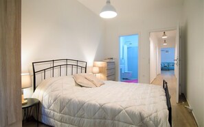 3 Schlafzimmer, Bügeleisen/Bügelbrett, WLAN, Bettwäsche