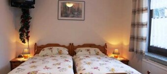 Room 3 - Guestroom at Tiefwarensee