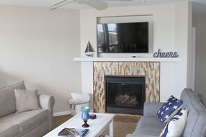 Smart TV, fireplace, Netflix, streaming services