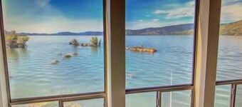 KELSEYVILLE LAKEFRONT LUXURY! 3 STORY, 3 BR/2B PRIVATE DOCK next to hot springs