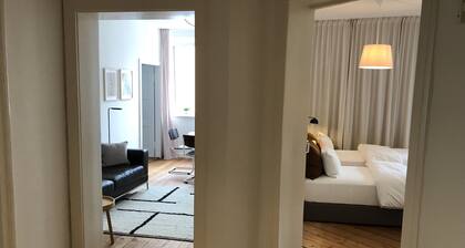 zentral, ruhig & neu: charmante Wohnung im Textilviertel