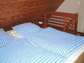 2 slaapkamers, reisbedje, wifi