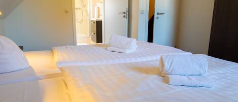 2 soverom, reiseseng for barn, wi-fi og sengetøy