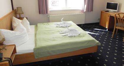Double room 26 - Domkes Hotel Garni Haus an der See