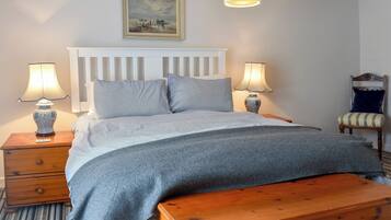 3 bedrooms, free WiFi, bed sheets