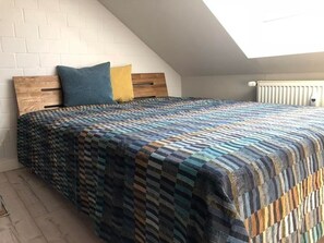 3 habitaciones y cuna de viaje 
