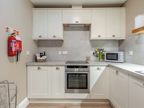 Dishwasher, high chair