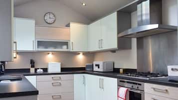 Dishwasher, high chair, cookware/dishes/utensils