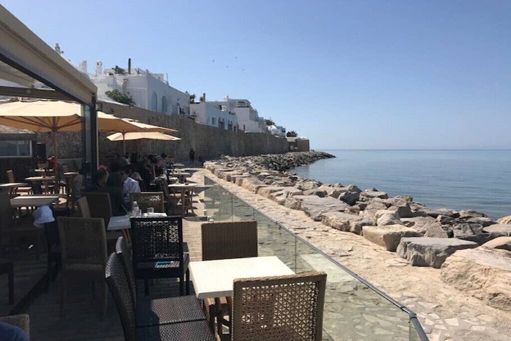 Cafe near house