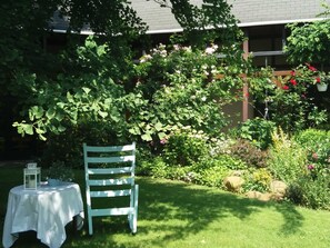 Buiten dineren