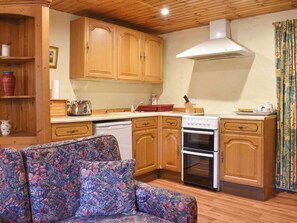 High chair, cookware/dishes/utensils