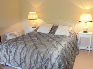 4 chambres, Wi-Fi gratuit, draps fournis