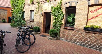 Sleeping in the hay / hay bed - Ferienhof Sarodnick