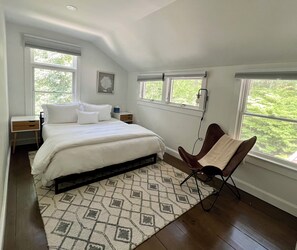 3 Schlafzimmer, Zimmersafe, Bügeleisen/Bügelbrett, Reisekinderbett