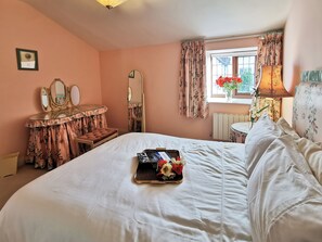 6 habitaciones, wifi gratis y ropa de cama 