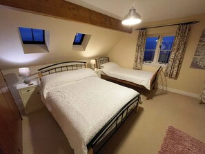1 dormitorio, wifi gratis, ropa de cama