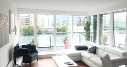 Grand Canal Dock Waterfront Luxury “Special Offer”