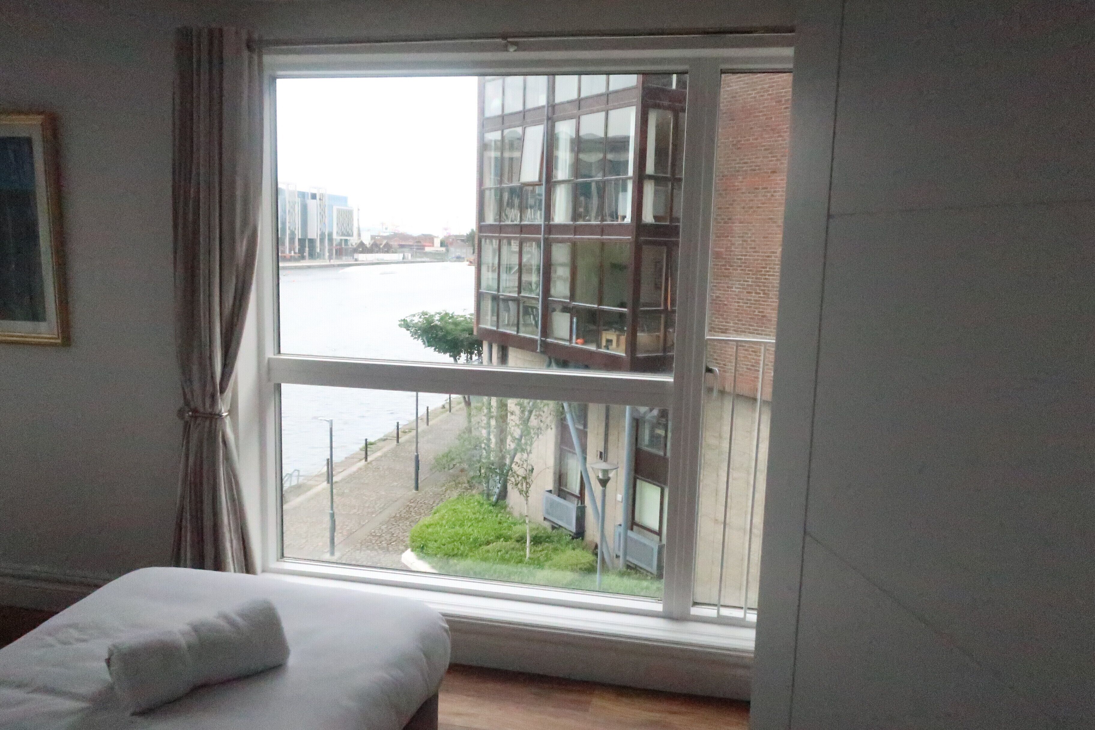 2 habitaciones y caja de seguridad en la habitación 