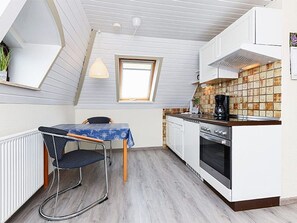 Fridge, highchair