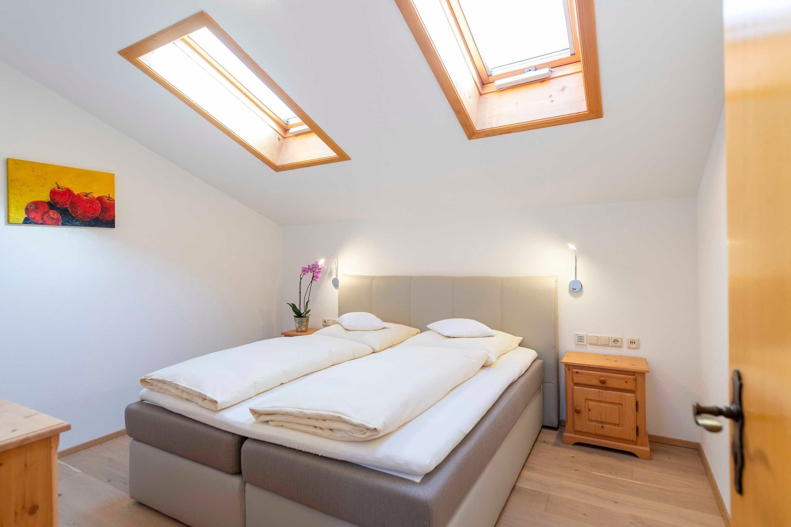 2 Schlafzimmer, Reisekinderbett, WLAN, Bettwäsche