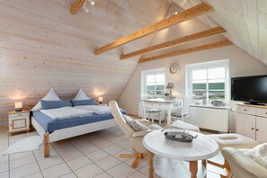 1 bedroom, travel crib, WiFi, bed sheets