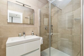 Villa, 3 chambres, piscine privée (No. 2) | Salle de bain