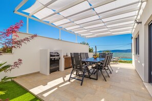 Villa, 3 Schlafzimmer, eigener Pool (No. 2) | Terrasse/Patio