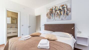 Villa, 3 Schlafzimmer, eigener Pool (No. 2) | 3 Schlafzimmer, Bügeleisen/Bügelbrett, kostenlose Babybetten