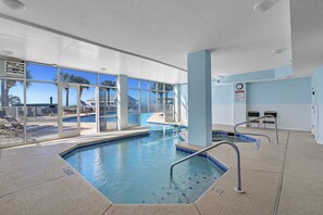 Indoor pool - THE DUNES 407, Affordable getaway! 1 Bed-2 Bath, Sea South Properties (Gulf Shores)