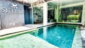 Outdoor pool - Stellar Capsules - Hostel (Seminyak)