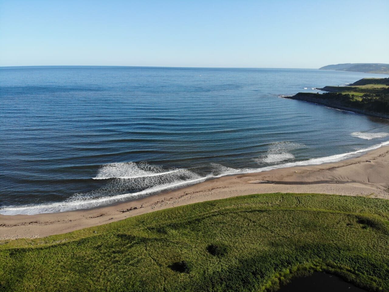 Una spiaggia nelle vicinanze