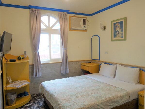 Double Room | 1 bedroom, desk, free WiFi, bed sheets - Fulong Hai Du Hotel (New Taipei City)