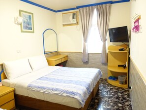 Triple Room | 1 bedroom, desk, free WiFi, bed sheets - Fulong Hai Du Hotel (New Taipei City)