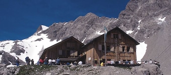 Apartment Deluxe 3 persons Hotel Admin - Apartments Kella-Egg