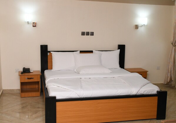 Colchones con pillow-top, decoración personalizada y muebles diferentes