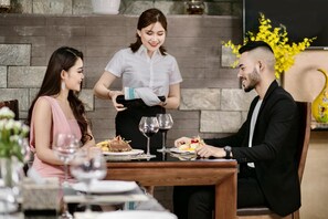 Pintu masuk properti