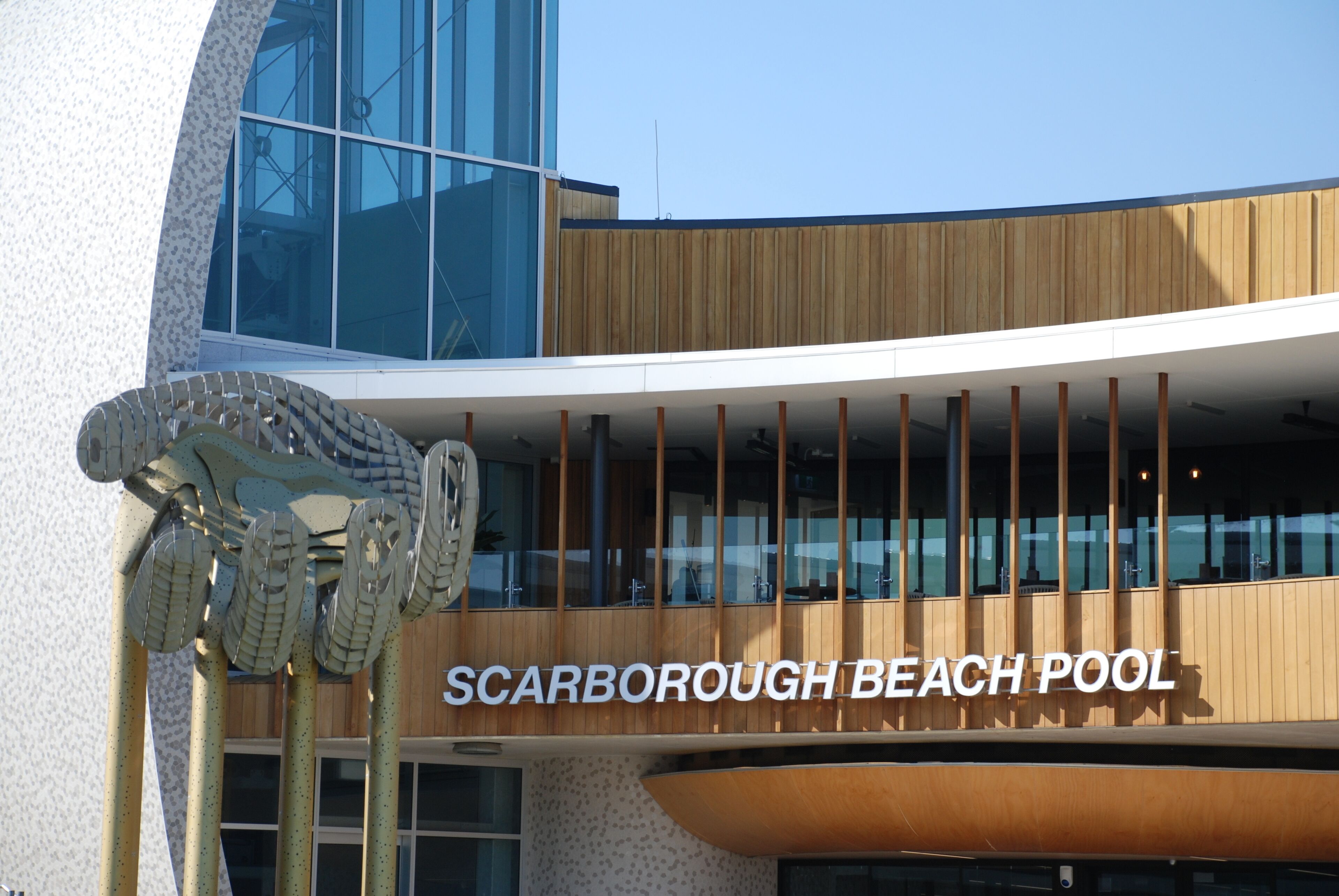 Scarborough Beach Apartment — image 24
