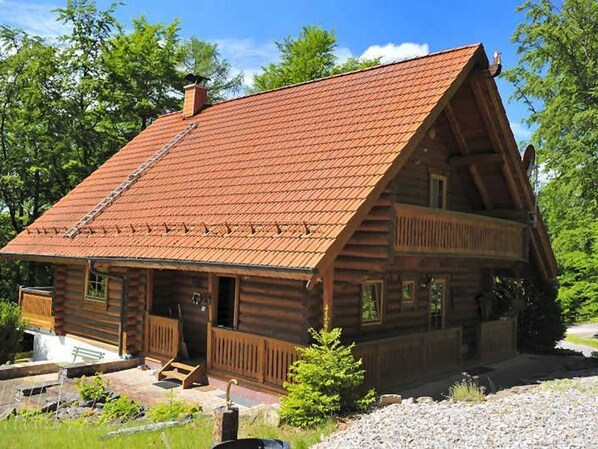 Exterior - Double room (apartment 2) - log cabin (Sangerhausen)