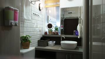 Hair dryer, towels, soap, shampoo