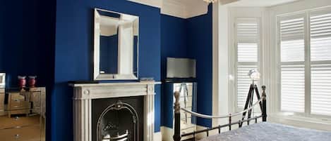 5 多间卧室、办公桌、熨斗/熨衣板、WiFi