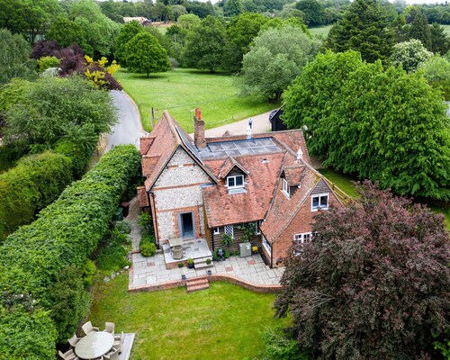 Stylish Country Cottage, Henley, Oxfordshire