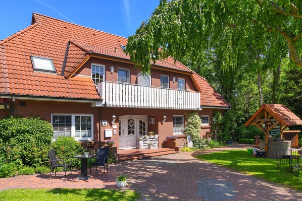 Imagen sin descripción, 1 de 28, botón