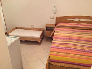 2 chambres, fer et planche Ă repasser, Wi-Fi, draps fournis