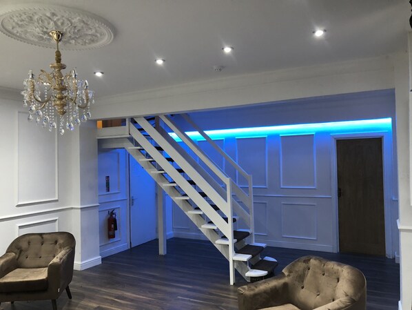 Televisión de pantalla plana