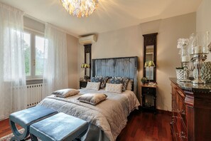 5 chambres, fer et planche à repasser, lits bébé, Wi-Fi gratuit