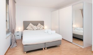 Apartment, 1 Bedroom (Francois de Marval) | Desk, iron/ironing board, cribs/infant beds, free WiFi