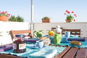 Outdoor dining - Salento Villa Emma - Light Blue Apartment: Sea View (Porto Cesareo)