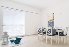 Dining - Salento Villa Emma - Light Blue Apartment: Sea View (Porto Cesareo)